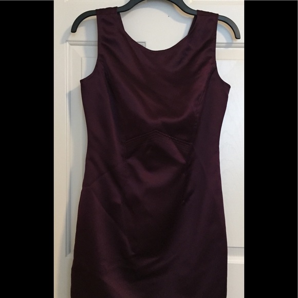 Dress - Picture 2 of 4